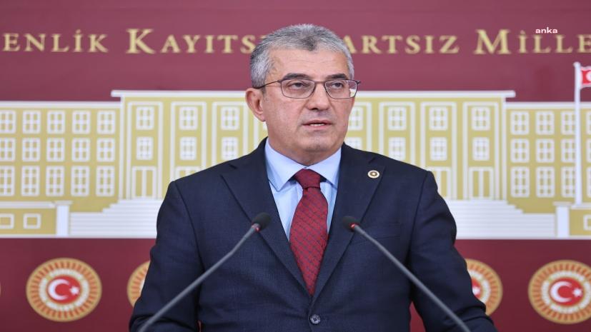 Ümit Özdağ gözaltına alındı... Gökhan Günaydın, "Siyasi zeminin daha da zehirlenmesinden başka hiçbir işe yaramaz"