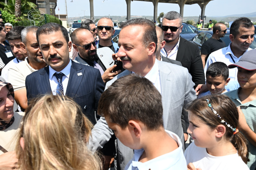 Ağıralioğlu: Apo’ya kurucu önder dediğin kadar Alparslan Türkeş’in hatırını saysaydın