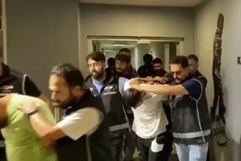 Altı ilde eş zamanlı operasyon: Interpol tarafından aranan 'Golani' çetesine darbe