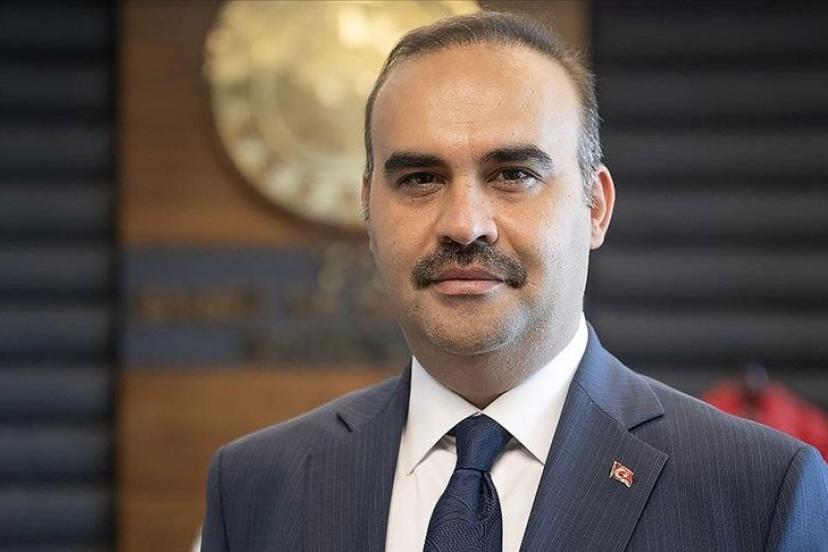 Bakan Kacır: e-Devlet üzerinden 8 bini aşkın hizmet veriliyor