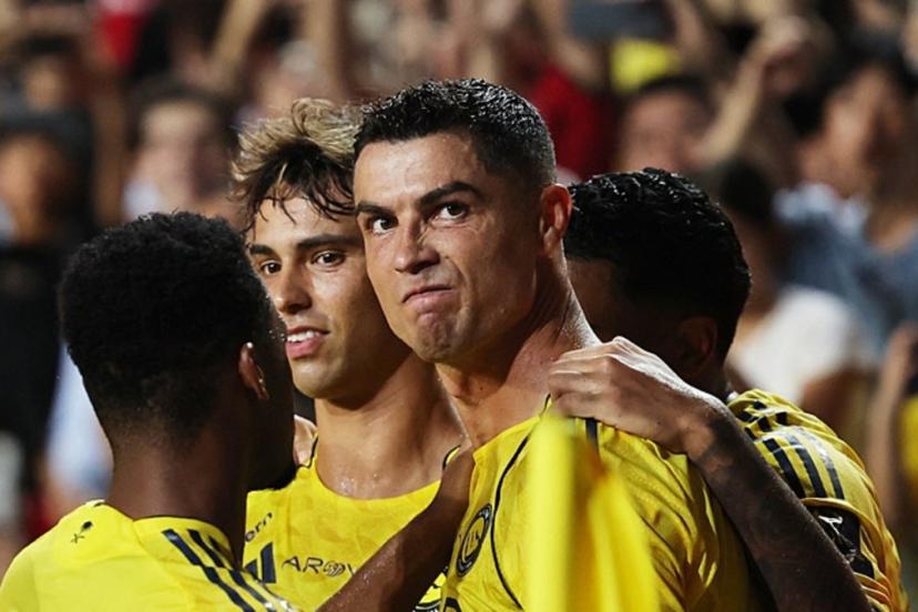 Cristiano Ronaldo tarihe geçti!