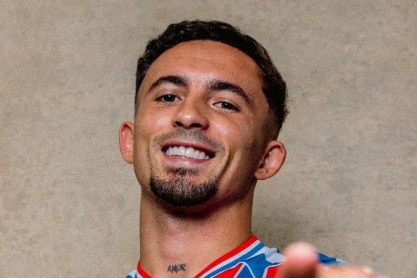 Crystal Palace Villarreal'den Yeremy Pino'yu transfer ettiğini açıkladı!
