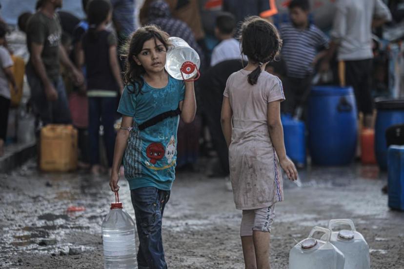 Dünya genelinde her 4 kişiden 1'i güvenli içme suyuna erişemiyor