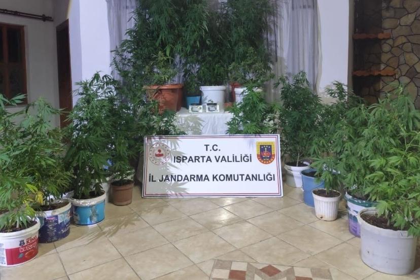 Isparta'da uyuşturucu operasyonu