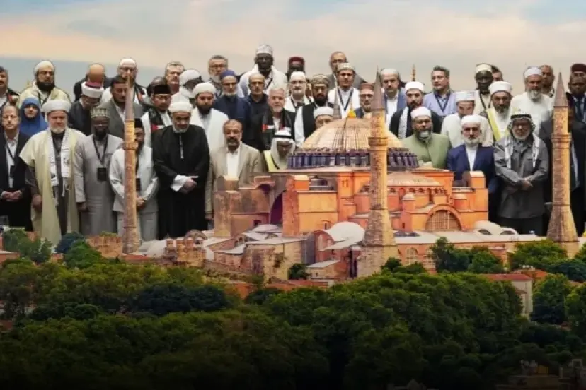 İstanbul'da tarihi buluşma: İslam alimleri Ayasofya'dan dünyaya sesleniyor