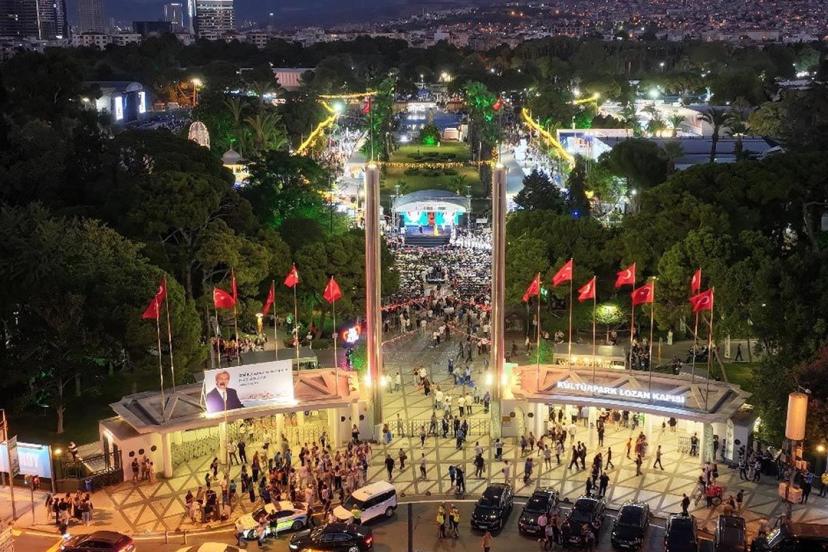 İzmir Fuarı 94. defa kapılarını açtı