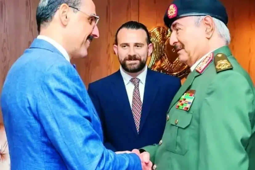 Kalın Hafter’le görüştü