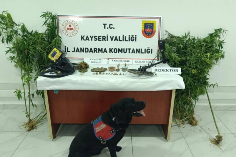 Kayseri'de tarihi eser niteliği taşıyan 21 obje ele geçirildi