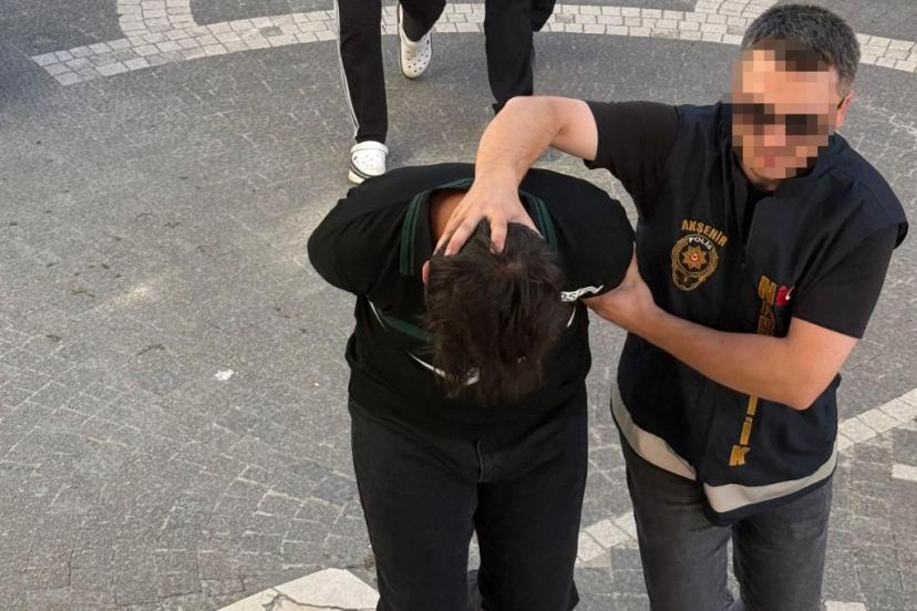 Konya'da uyuşturucu operasyonuna tutuklama