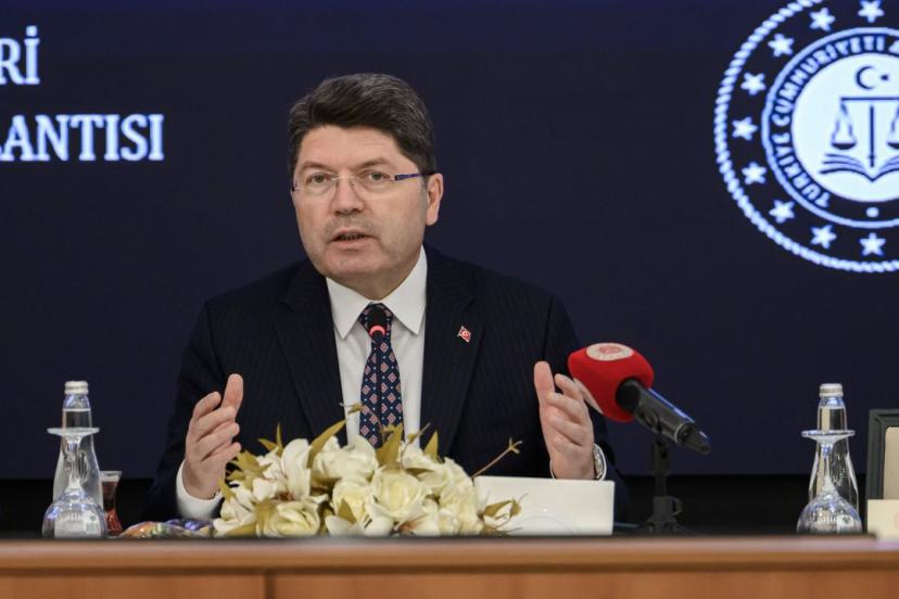 Özgür Özel’in iddialarına soruşturma açıldı: Adalet Bakanı Yılmaz Tunç’tan ilk tepki