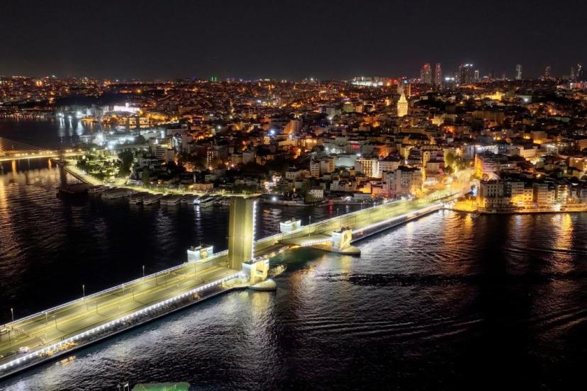 Yeni Galata Köprüsü trafiğe kapatıldı
