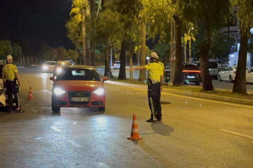 Adana'da drone destekli trafik denetimi