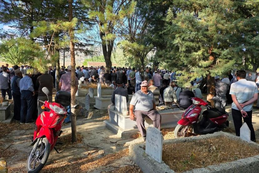 İki ay önce evlendi, kazada hayatını kaybetti