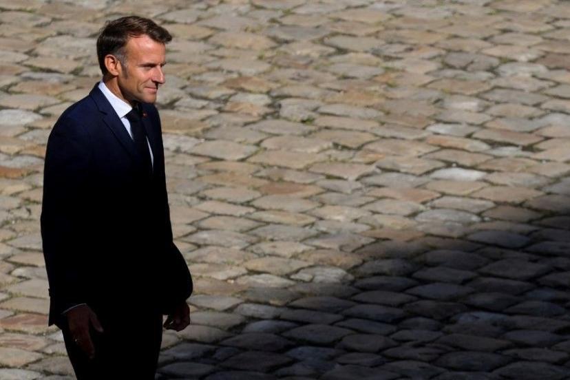 Macron'un beşinci kabusu: Fransa'da hükümet düştü, şimdi ne olacak?
