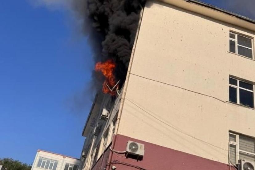 Şanlıurfa'da Hükümet Konağı'nda korkutan yangın
