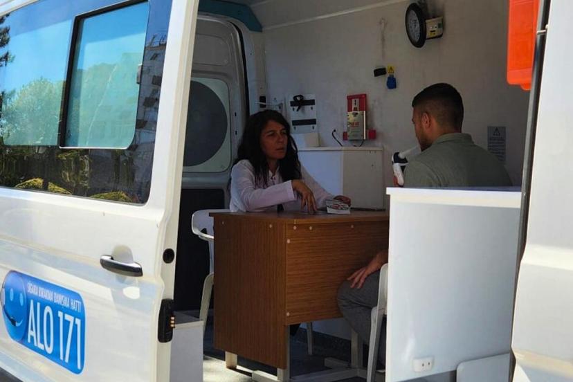 Sigara bırakmada yeni dönem: Timler ve mobil poliklinikler 81 ilde sahada