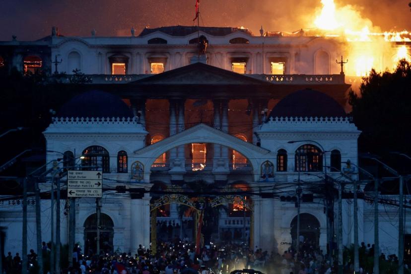 Z kuşağı sokaklara döküldü: Nepal'de neler oluyor?