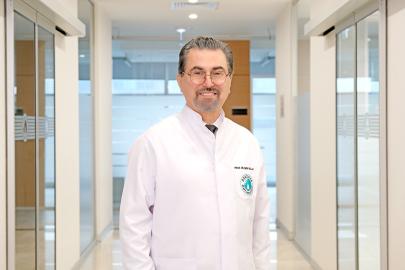 GELİŞEN İMPLANT TEKNOLOJİSİ YENİDEN GÜLDÜRÜYOR!