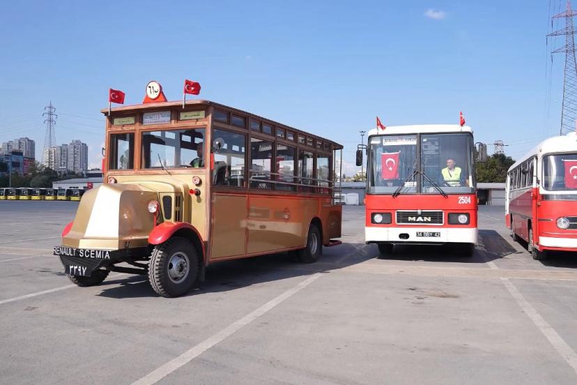 İETT’NİN, YAŞI CUMHURİYET TARİHİNE YAKIN NOSTALJİK ARAÇLARI