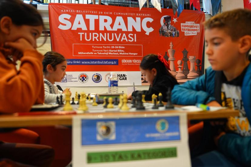 KARTAL BELEDİYESİ’NDEN 29 EKİM’E ÖZEL SATRANÇ TURNUVASI