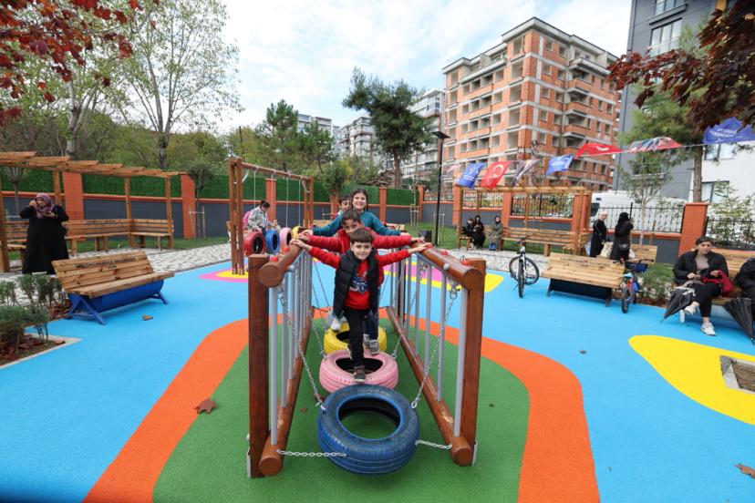 KÜÇÜKÇEKMECE’NİN İLK KONSEPT PARKI AÇILDI